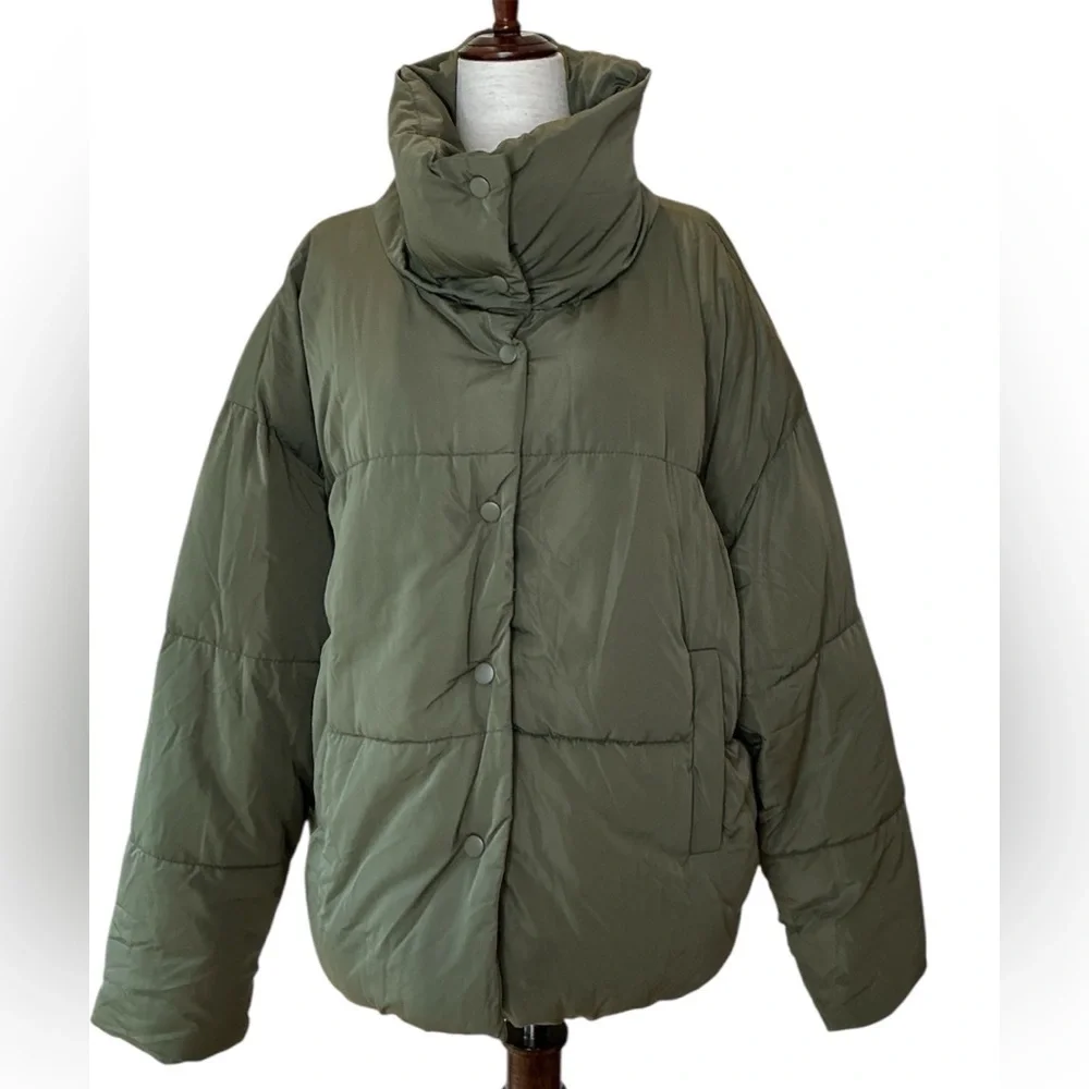 Free People Weekender Puffer Jacket in Olive Green Size S/P - Picture 4 of 11